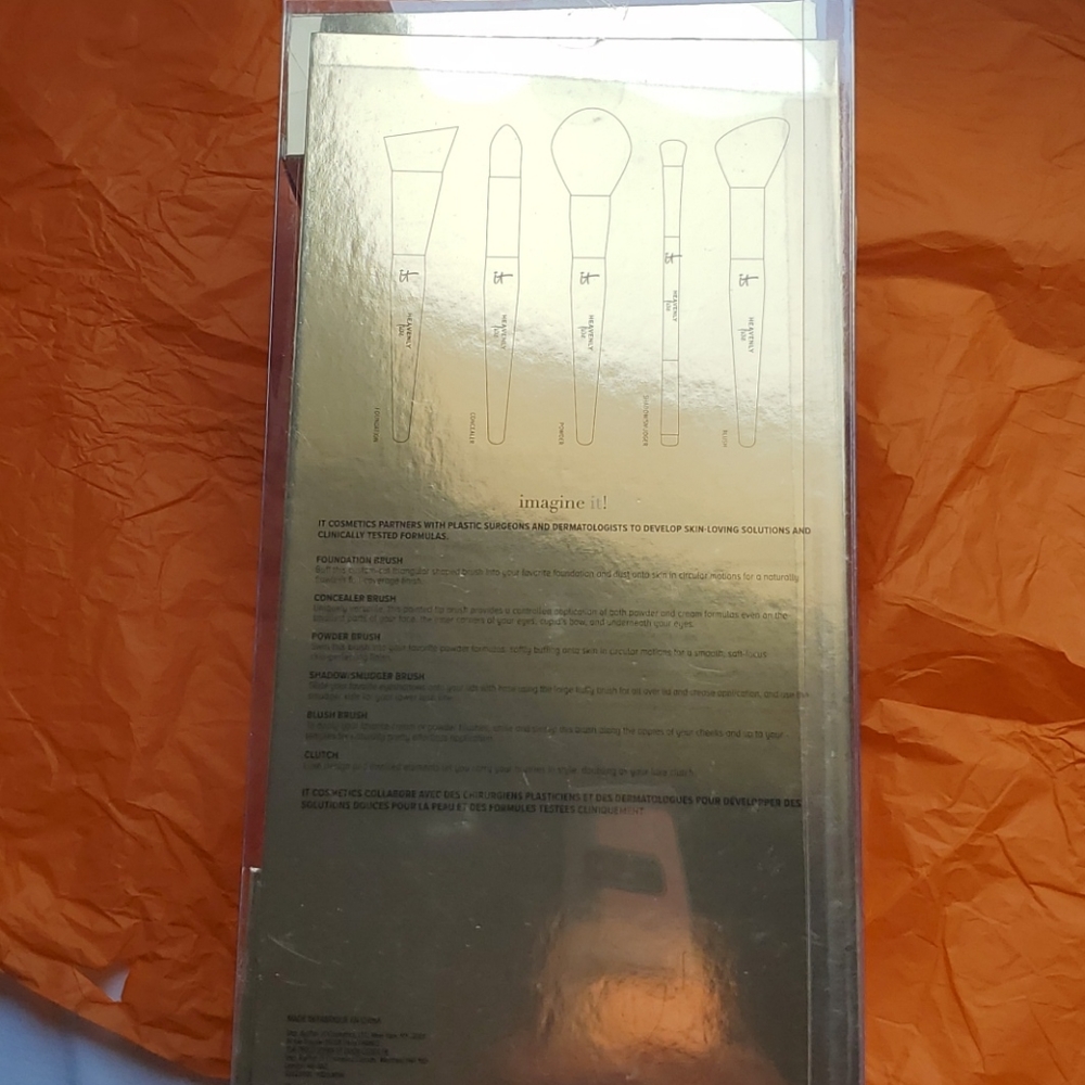 It Cosmetics brus set